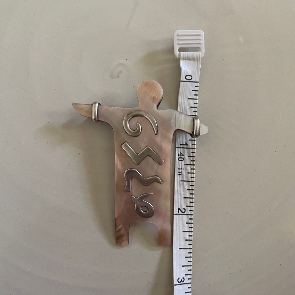 ZEALANDIA Sterling Silver tribal man‎ Bali Pin Pendant Mother-of-Pearl abalone - Picture 9 of 9